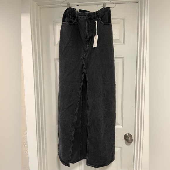 Good American Denim Maxi Skirt - Picture 3 of 9